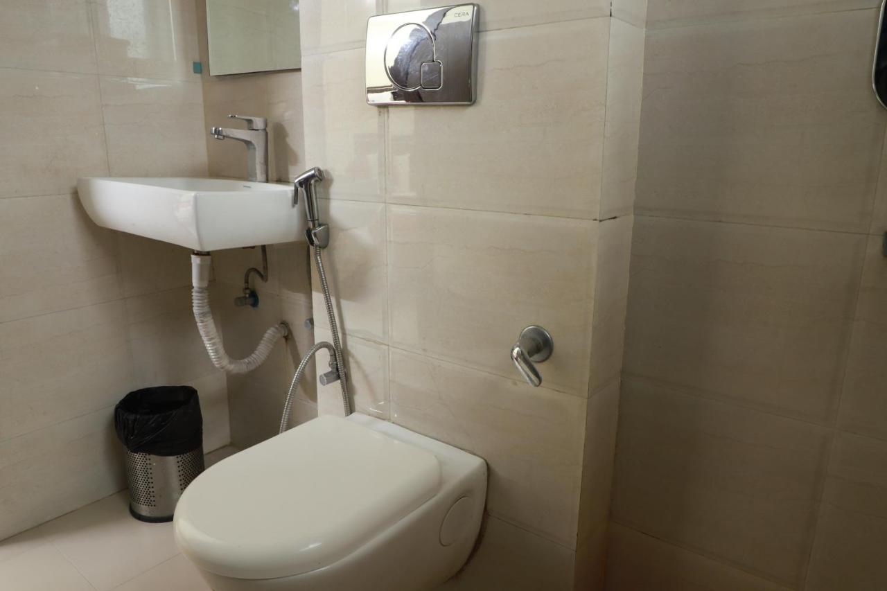 Lime Tree Studio Near Fortis Гургаон Экстерьер фото