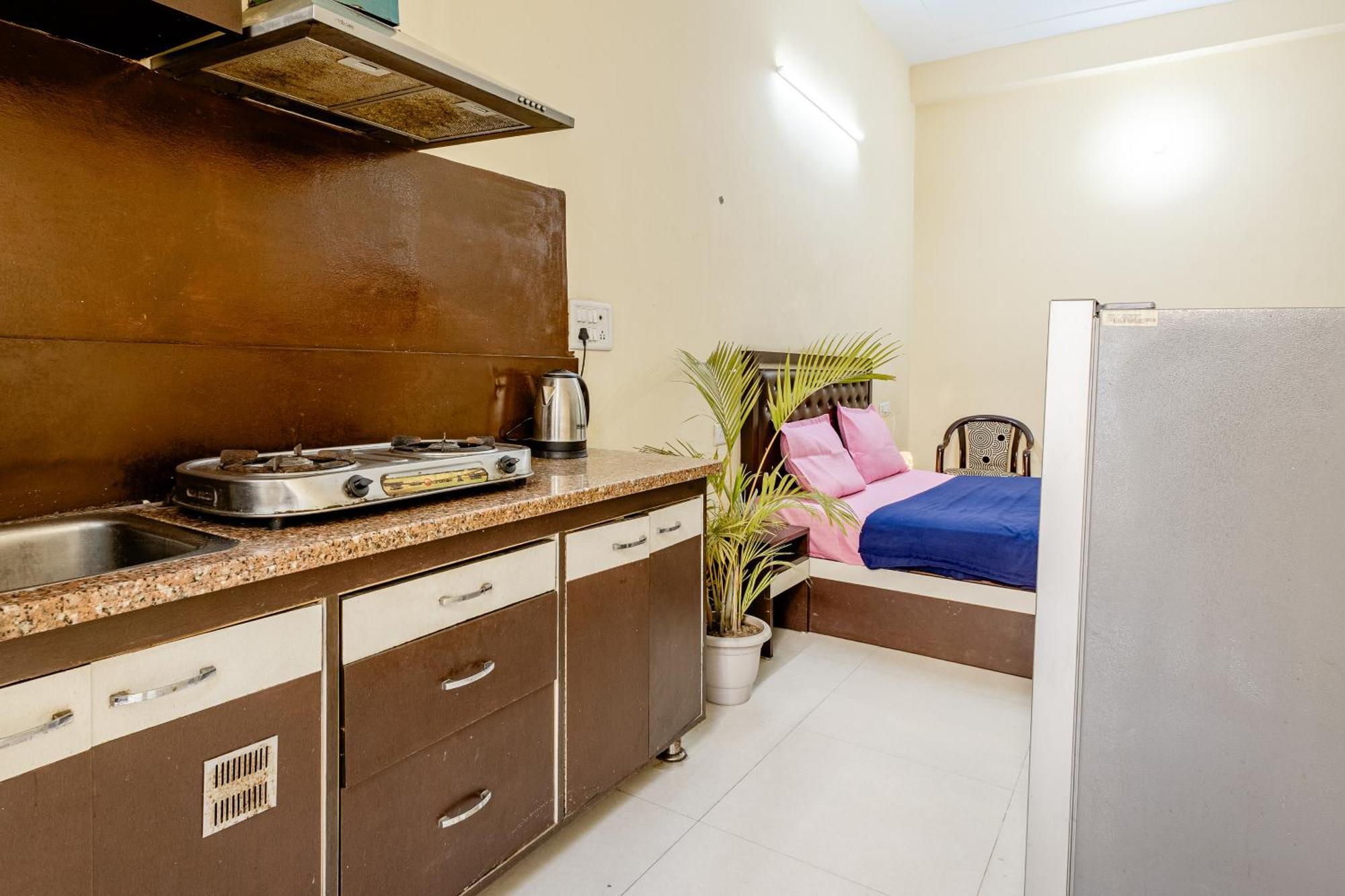 Lime Tree Studio Near Fortis Гургаон Экстерьер фото